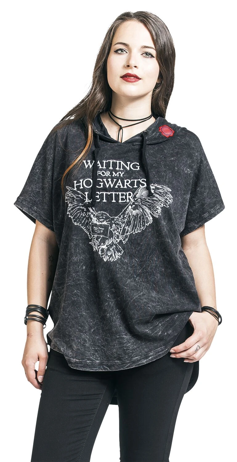 "Hogwarts Letter - Waiting" T-Shirt Dark Grey By Harry Potter
